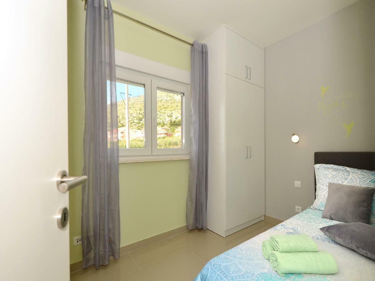 Sunshine Apartment Trogir Exterior photo